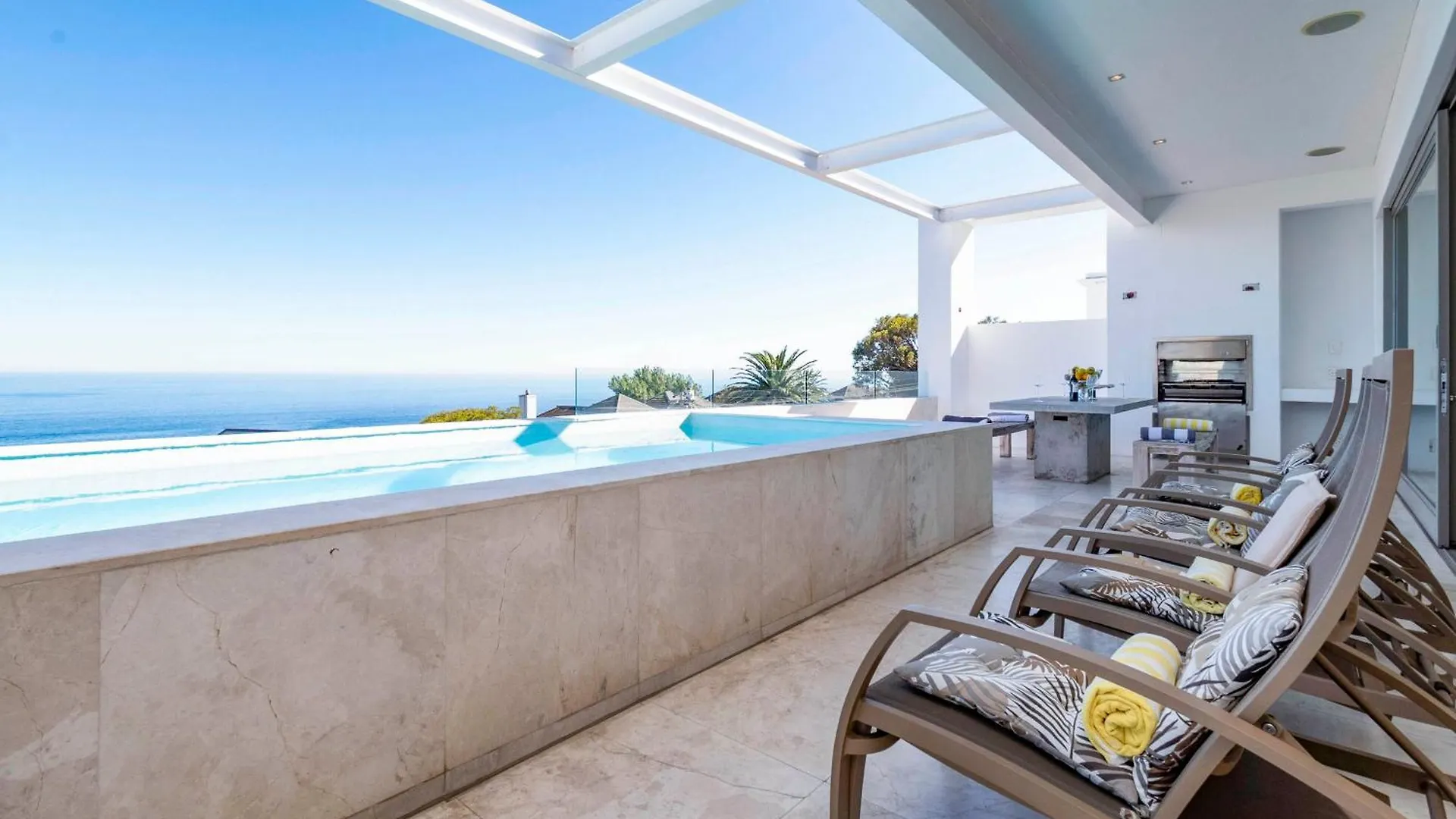Villa Infinity Cape Town
